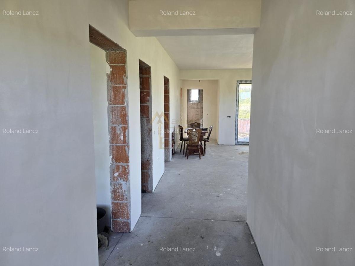 Martinesti, Casa individuala pe parter, 3 Dormitoare, 2 Bai - 3