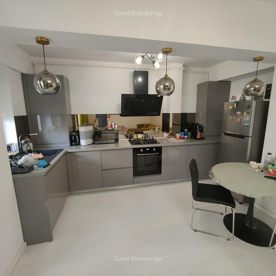 Apartament Nazuintei - Mega Image - Bragadiru - 1