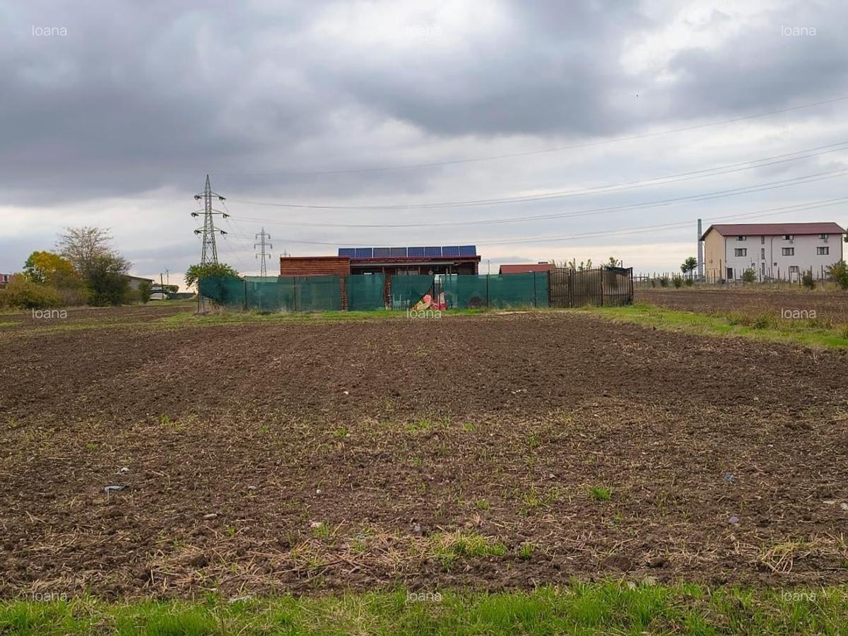 LAZU CASA CU TEREN  2000 MP DESCHIDERE 25 ML  PRET 298.000 EURO - 1 LAZU CASA CU TEREN  2000 MP DESCHIDERE 25 ML  PRET 298.000 EURO - 1