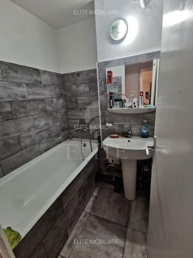 Apartament cu 3 camere semidecomandat în Grigorescu - 4