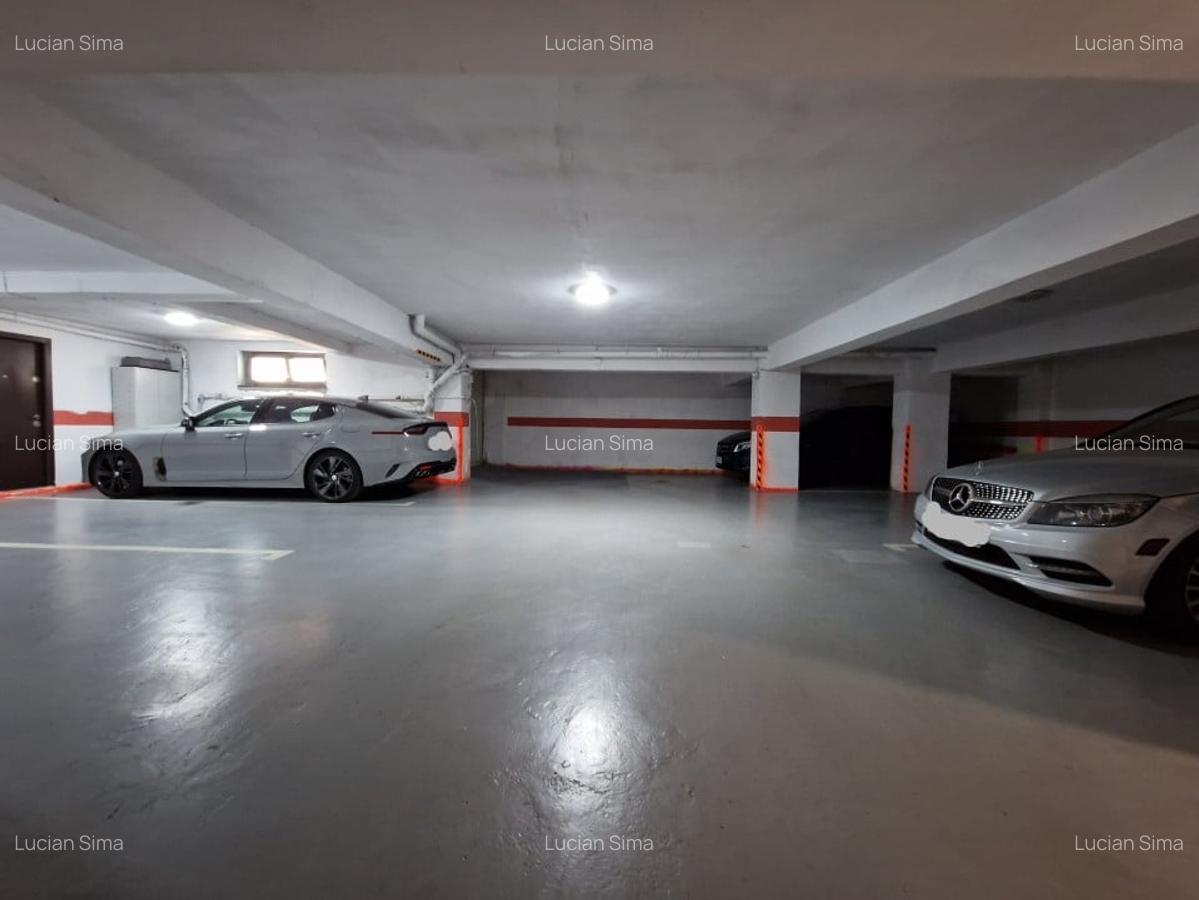 De Vanzare! Apartament tip penthouse cu vedere panoramica - 16
