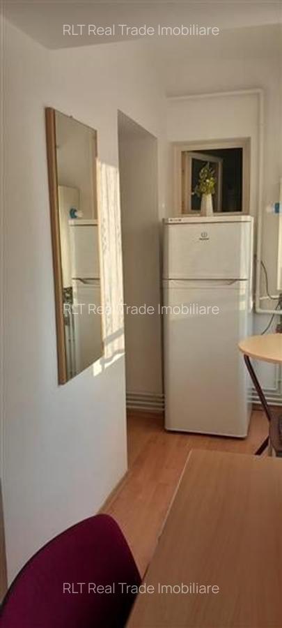 Garsonieră decomandată în Gării - 4
