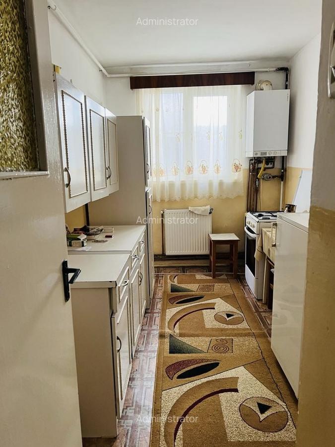 Apartament 3 camere Tractorul decomandat,114500 Euro - 1