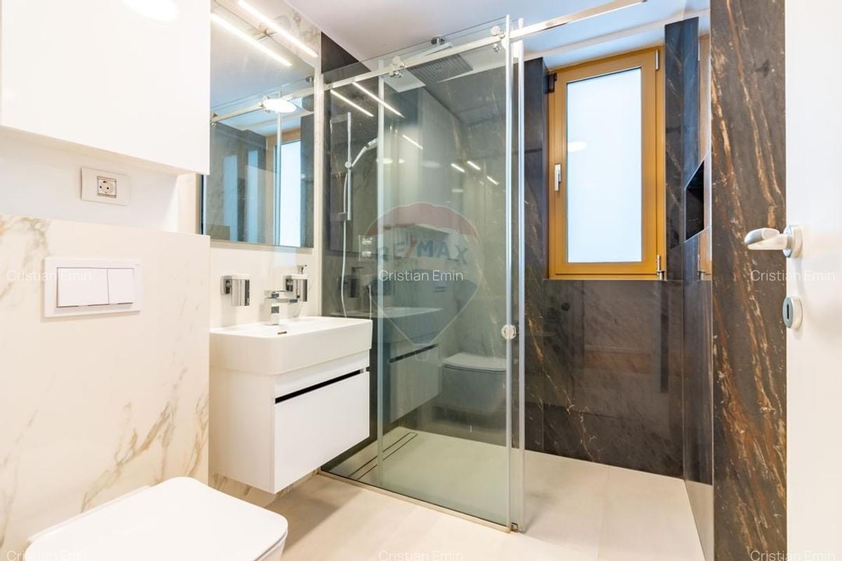 Apartament cu 4 camere semidecomandat, mobilat în Eminescu - 21