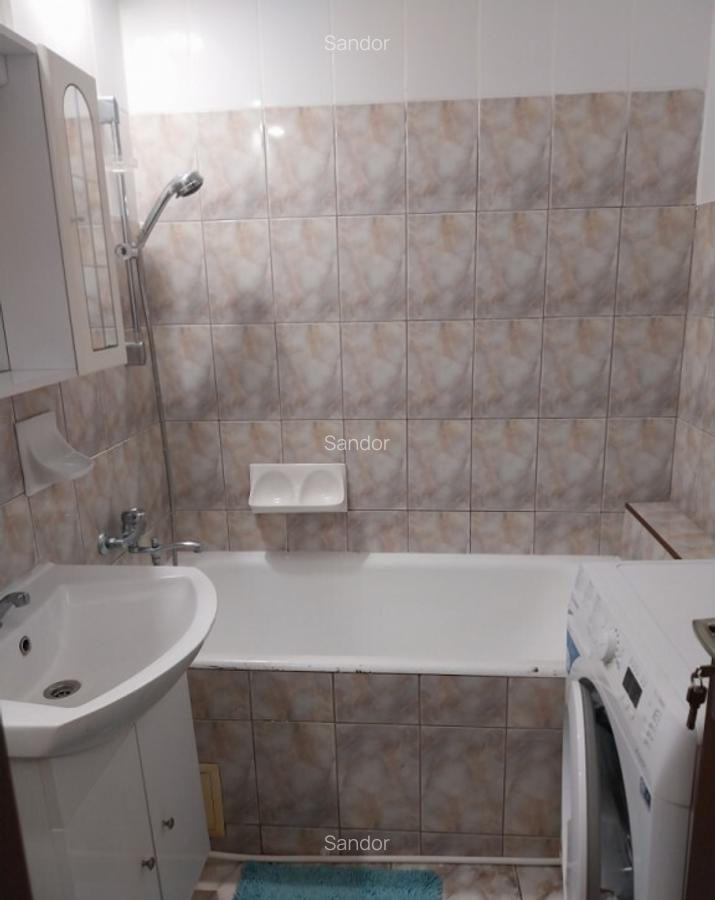 Vand garsoniera confort I,zona confectii Arad - 3