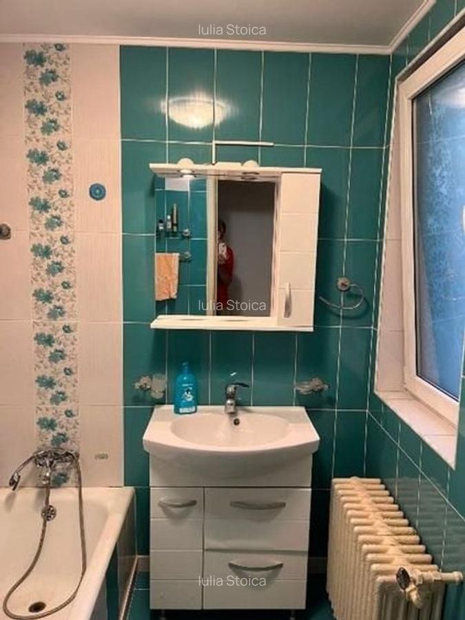 De vanzare Apartament 4 camere Universitate - Rosetti sector 2 - 9