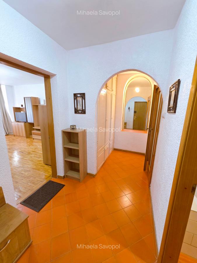 Garsoniera inchiriere Stirbei Voda bloc 1993 etajul 3/7 - 24