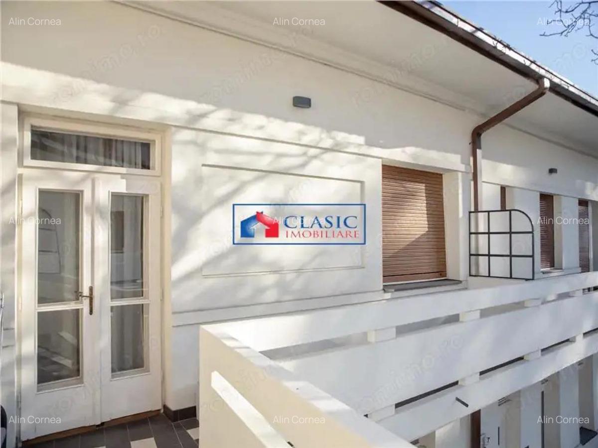 Inchiriere apartament ultrafinisat 2 camere, Centru, Strada Avram Iancu - 11