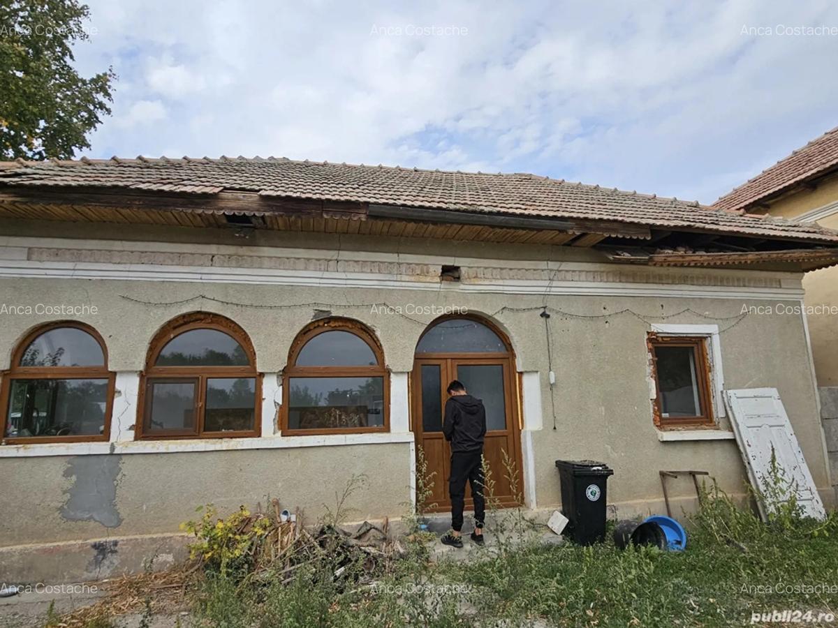 Vand casa in vladila olt langa politie - 1