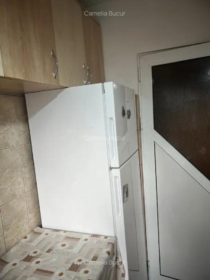 Apartament cu 2 camere - zona Podu Ros - Vis a vis de Serviciul de Pasapoarte - 6