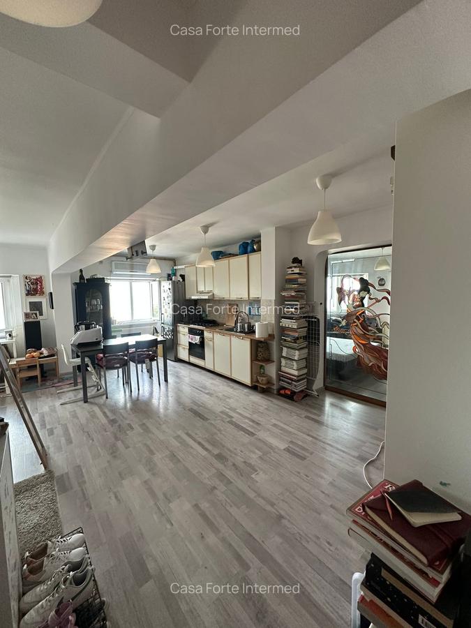 Apartament 2 camere Vedere la Mare  Faleză Nord, Strada Pescarilor   150.000 EUR - 2
