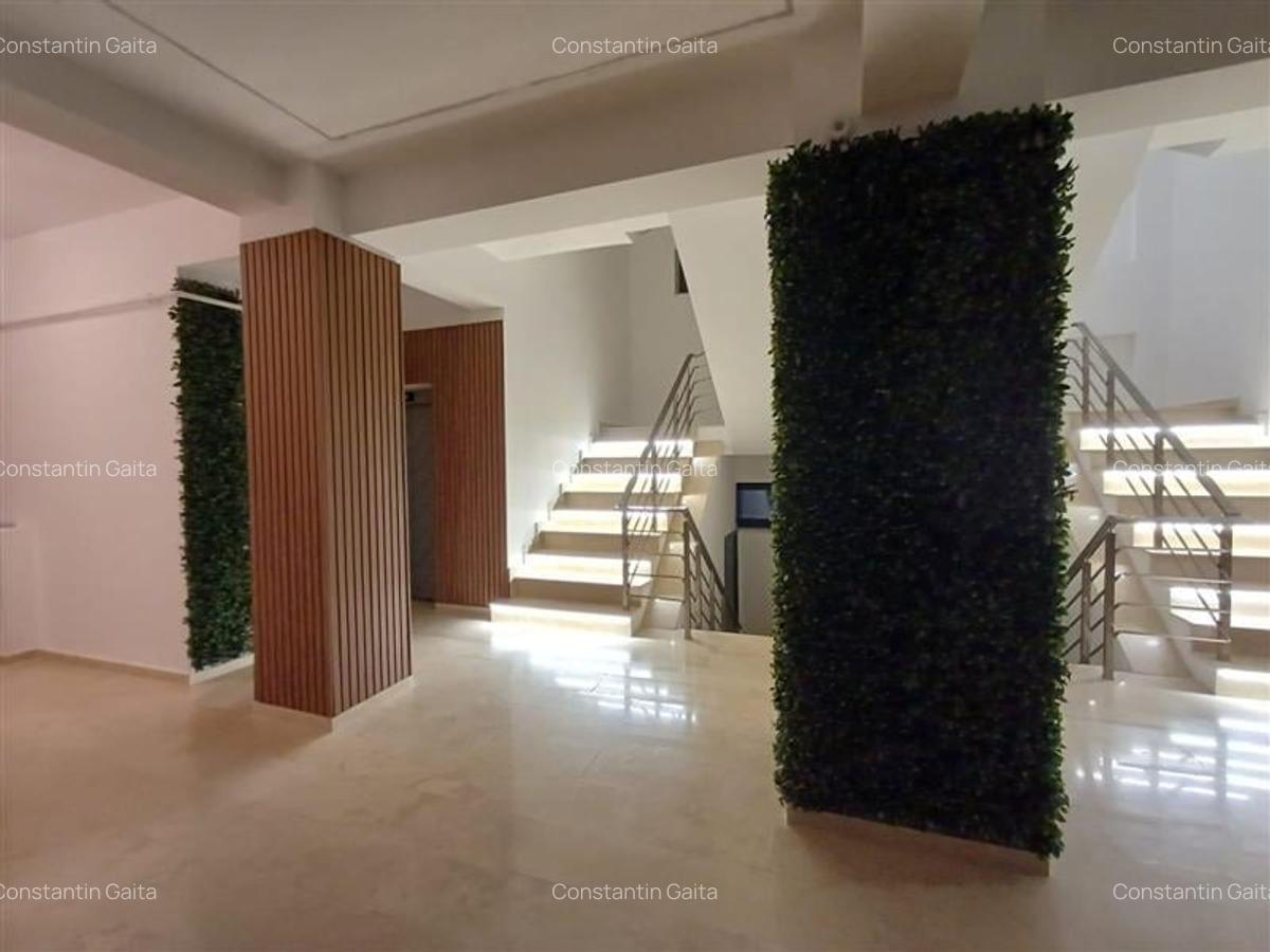 Apartament cu 2 camere decomandat în Sisești - 12