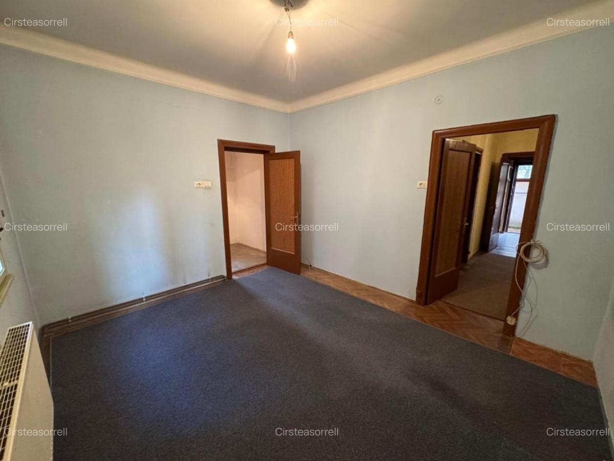 De vanzare AP 3 camere | 121 MP | Garaj | D P | Casin | Domenii - 10
