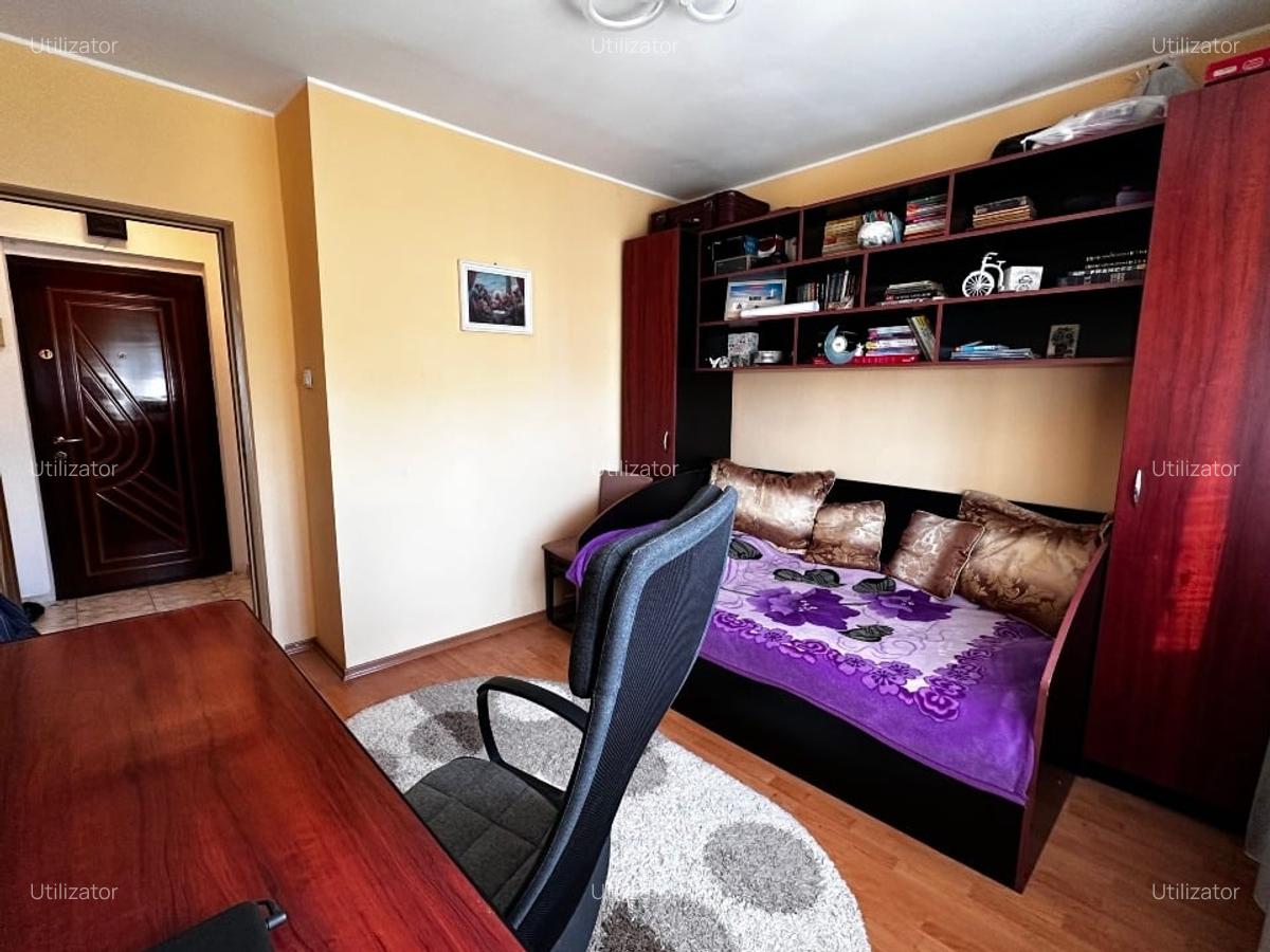 Apartament 2 camere, decomandat, mobilat, etaj 3/4, Calea Republicii, Bacau - 4