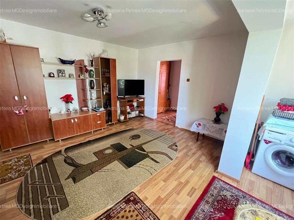 Apartament cu 2 camere semidecomandat în Circumvalațiunii - 13
