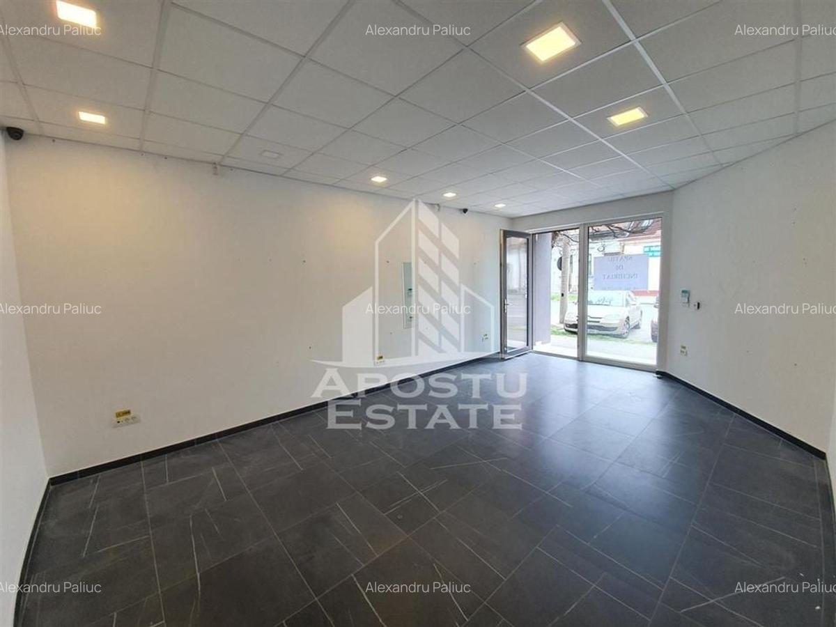 Spatiu comercial, 43 mp, in zona Balcescu - 1