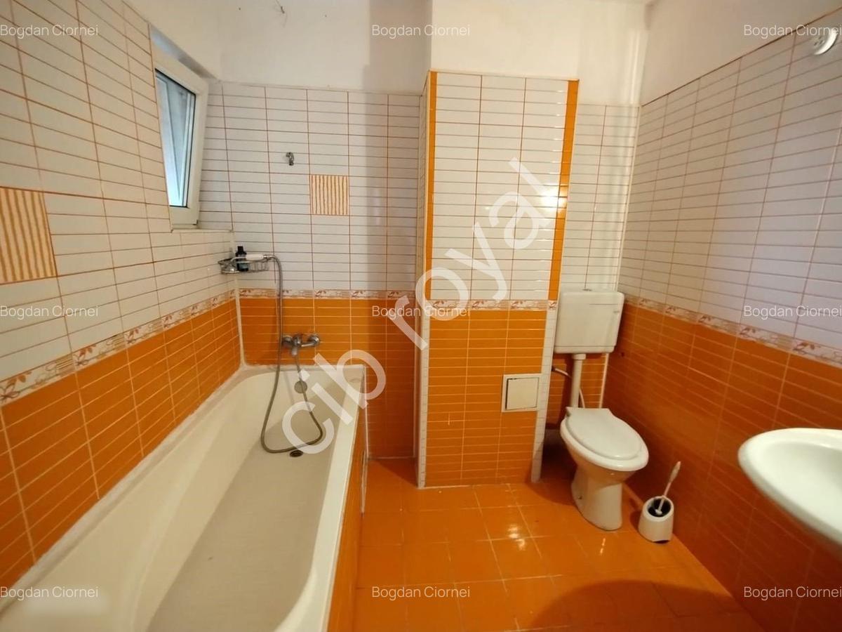 Vând apt. 3 cam. Apusului-Militari,Str. Schiorilor,bl. 2011, 15min. metrou Pacii - 11