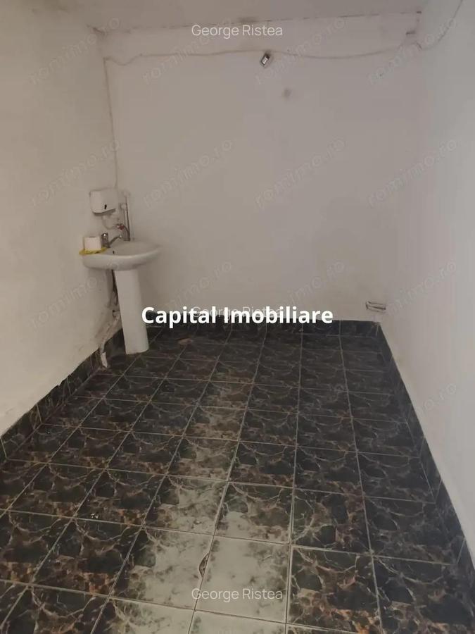 Spatiu comercia zona Penny Malu Rosu - 6