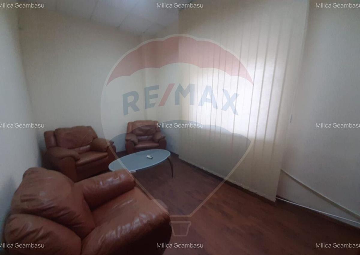 Spa?iu comercial 210mp de inchiriat in zona Ultracentral - 4 Spa?iu comercial 210mp de inchiriat in zona Ultracentral - 4