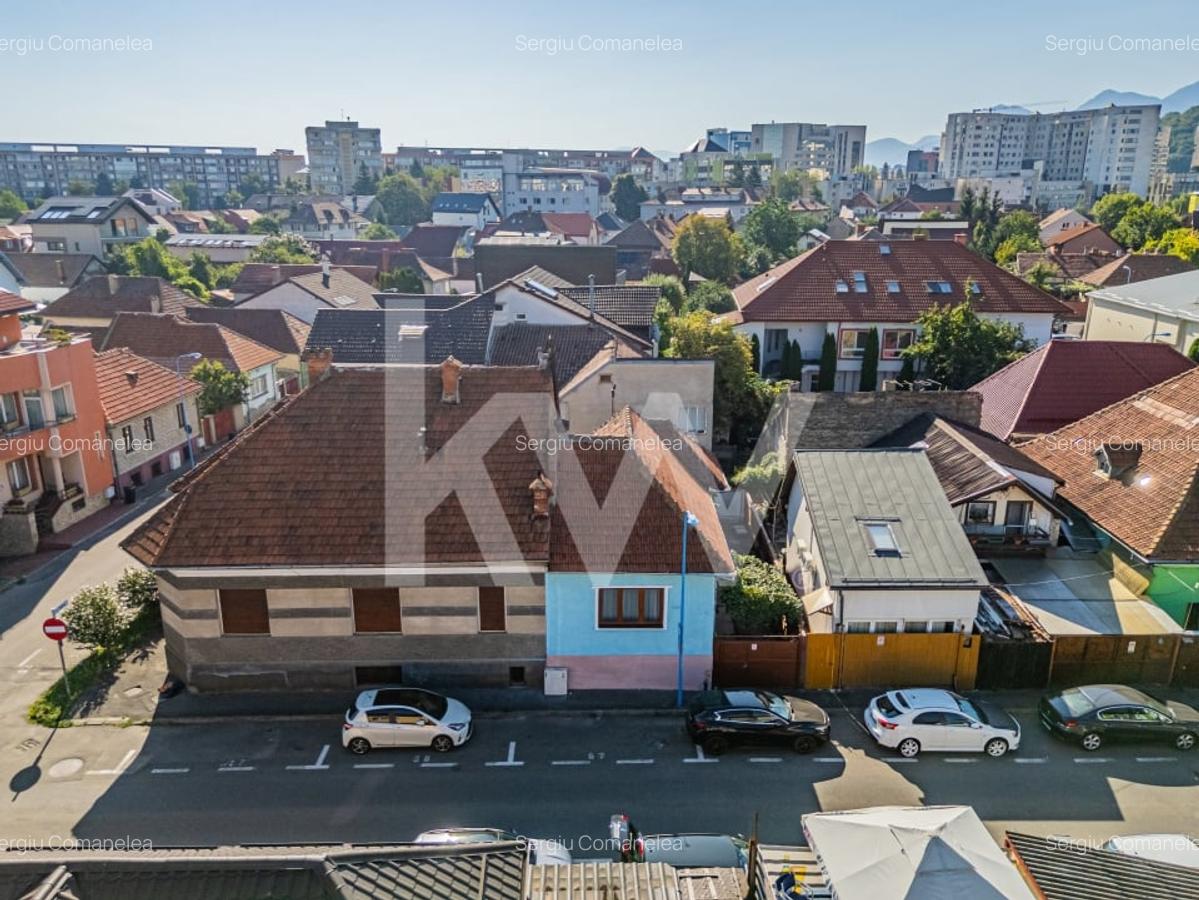 Vanzare casa cu 3 camere, singur in curte - Piata de Miercuri - 2