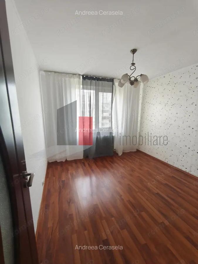 Apartament 3 camere Crangasi - 2