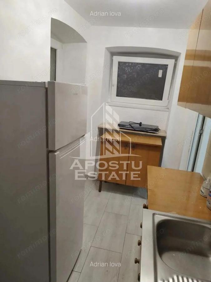 Apartament 1 camera, demisol, incalzire clima, zona Balcescu - 2