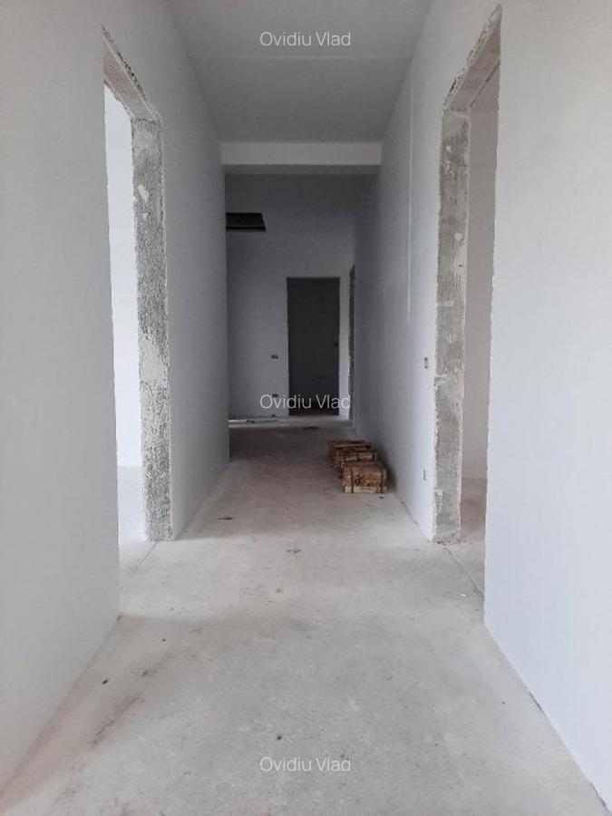 VILA PARTER TOP 4 camere 2 bai placa beton 923mp incalzire pardoseala semineu - 41