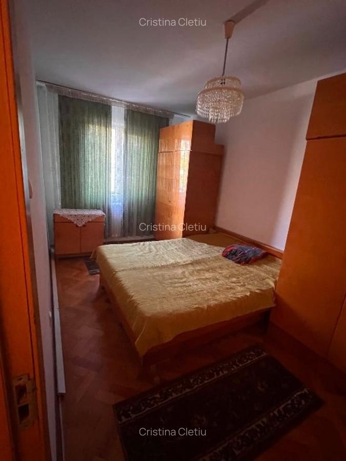 De vânzare, apartament cu 2 camere, zona calea Sagului - 4