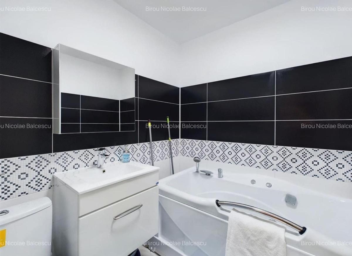 Apartament 3 camere Lux-Renovat Recent in zona Lujerului - 4