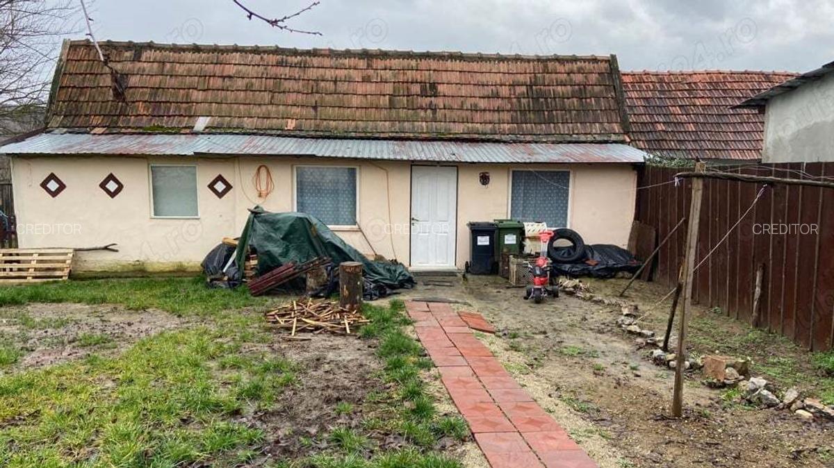 De vanzare casa de locuit Hidiselu de Sus Bihor - 9