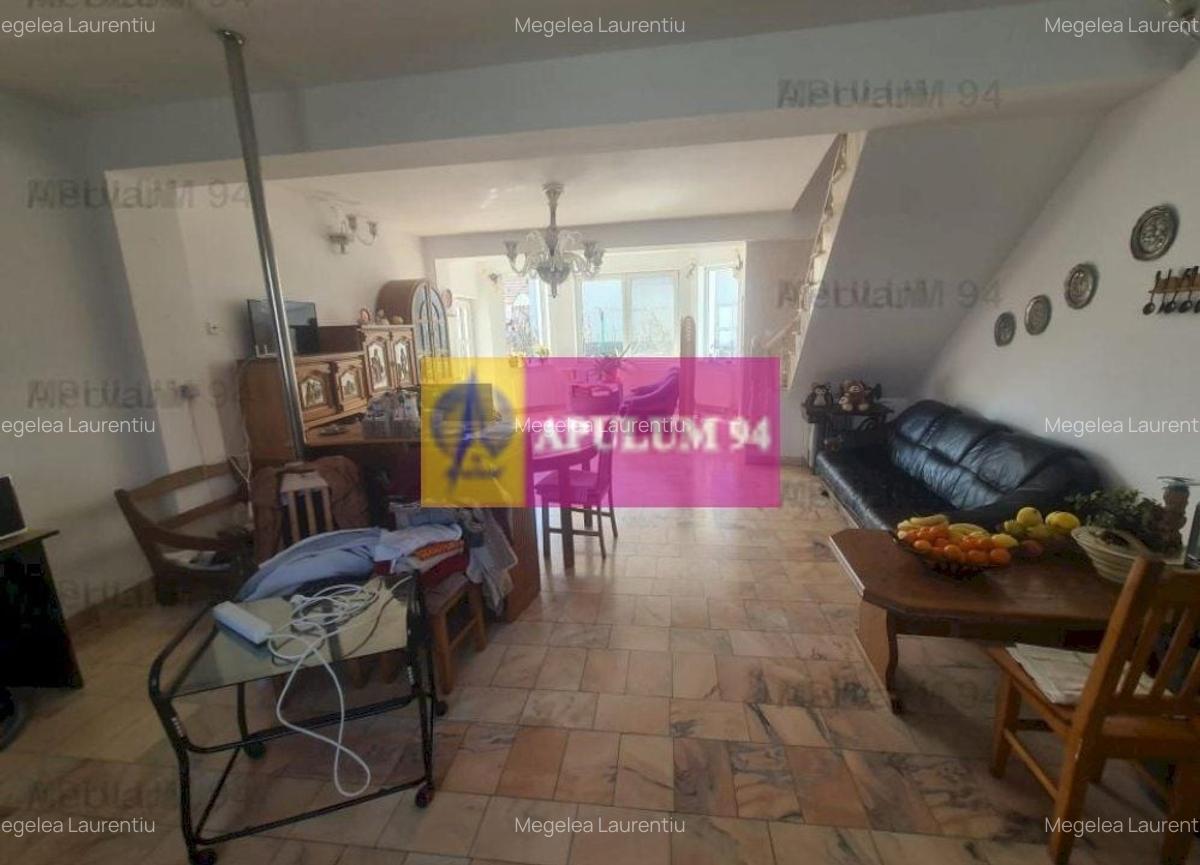 CASA (VILA) DE VANZARE IN CORNU - 11