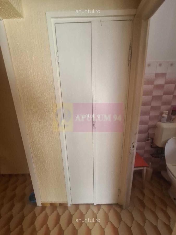 Apartament cu 3 camere de vanzare in Sinaia - 12