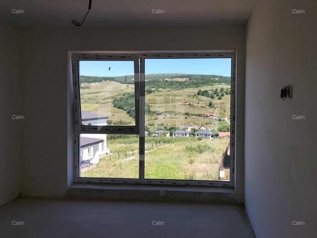 Casa  120 mp utili, terase  panoramice 40 mp, garaj - 6