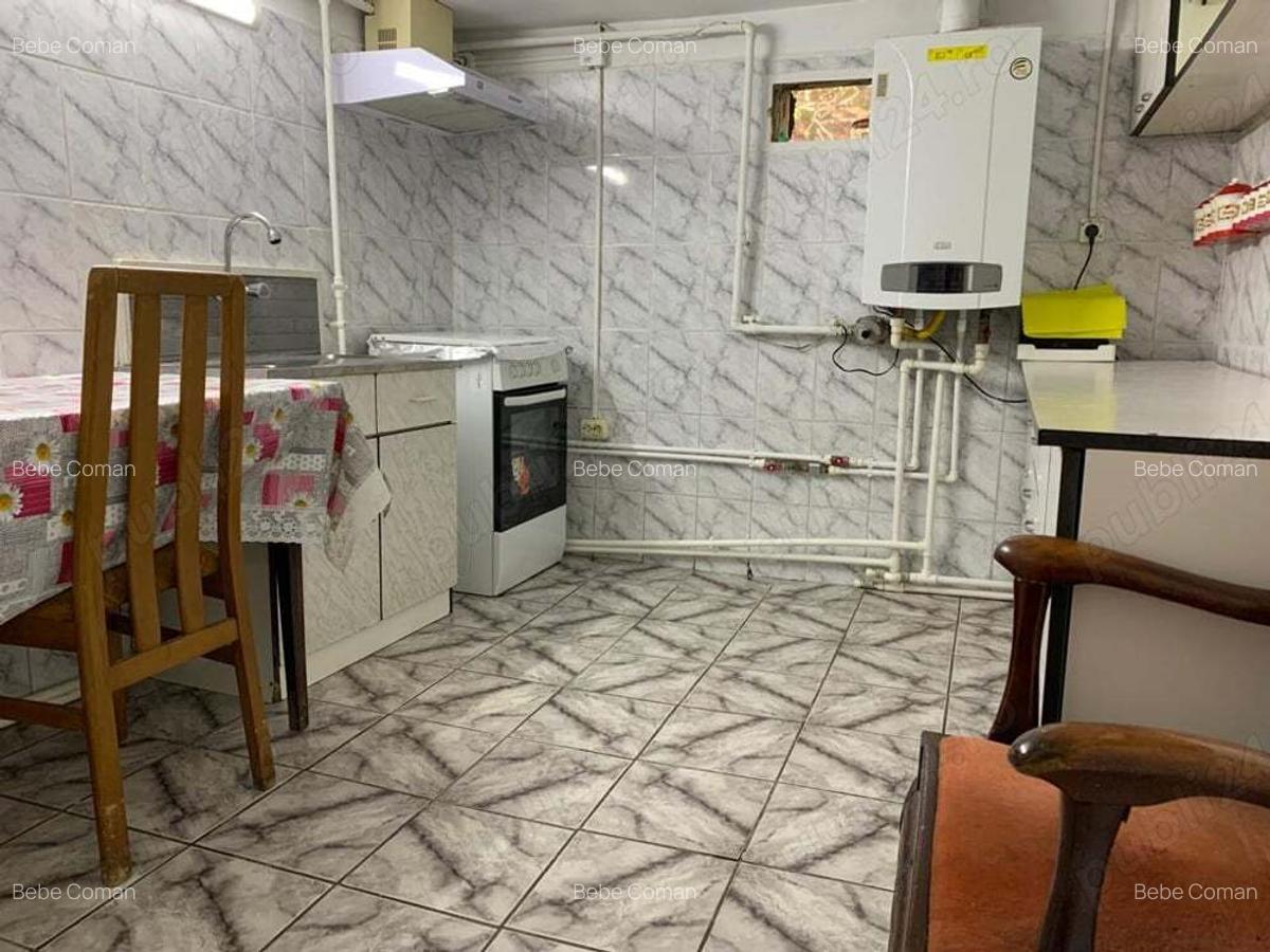 Inchiriez apartament 3 camere la curte - 3