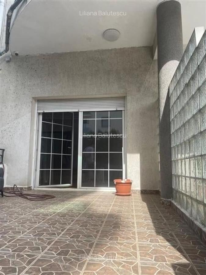 Parcul Circului, vila noua D+P+1+M, 9 camere, 380 mp, curte 180 mp, garaj 2 masi - 10