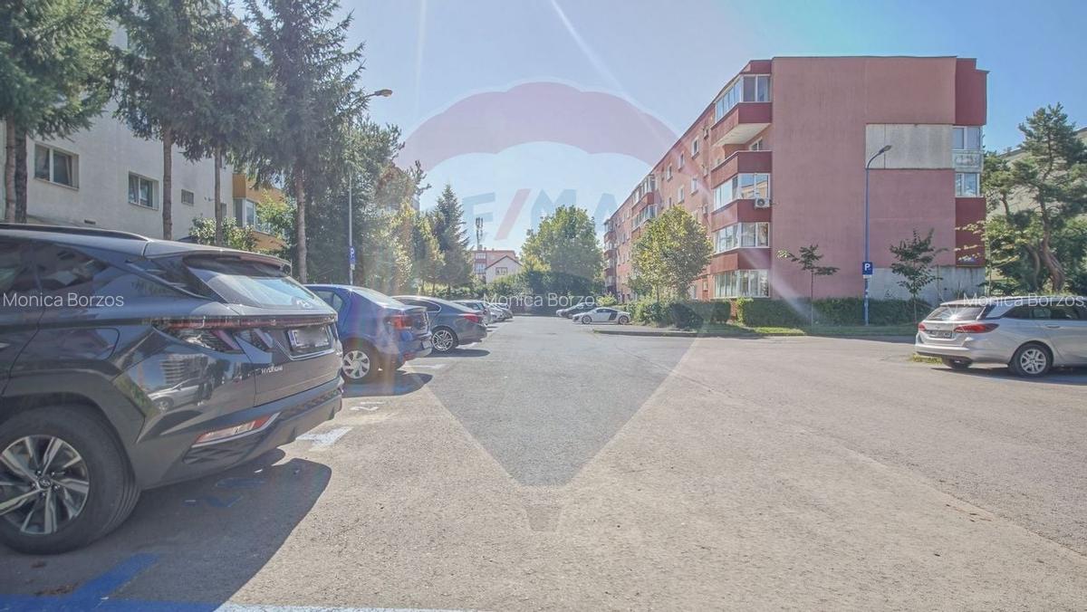 Apartament cu 2 camere de vanzare de renovat,  Bartolomeu - 13