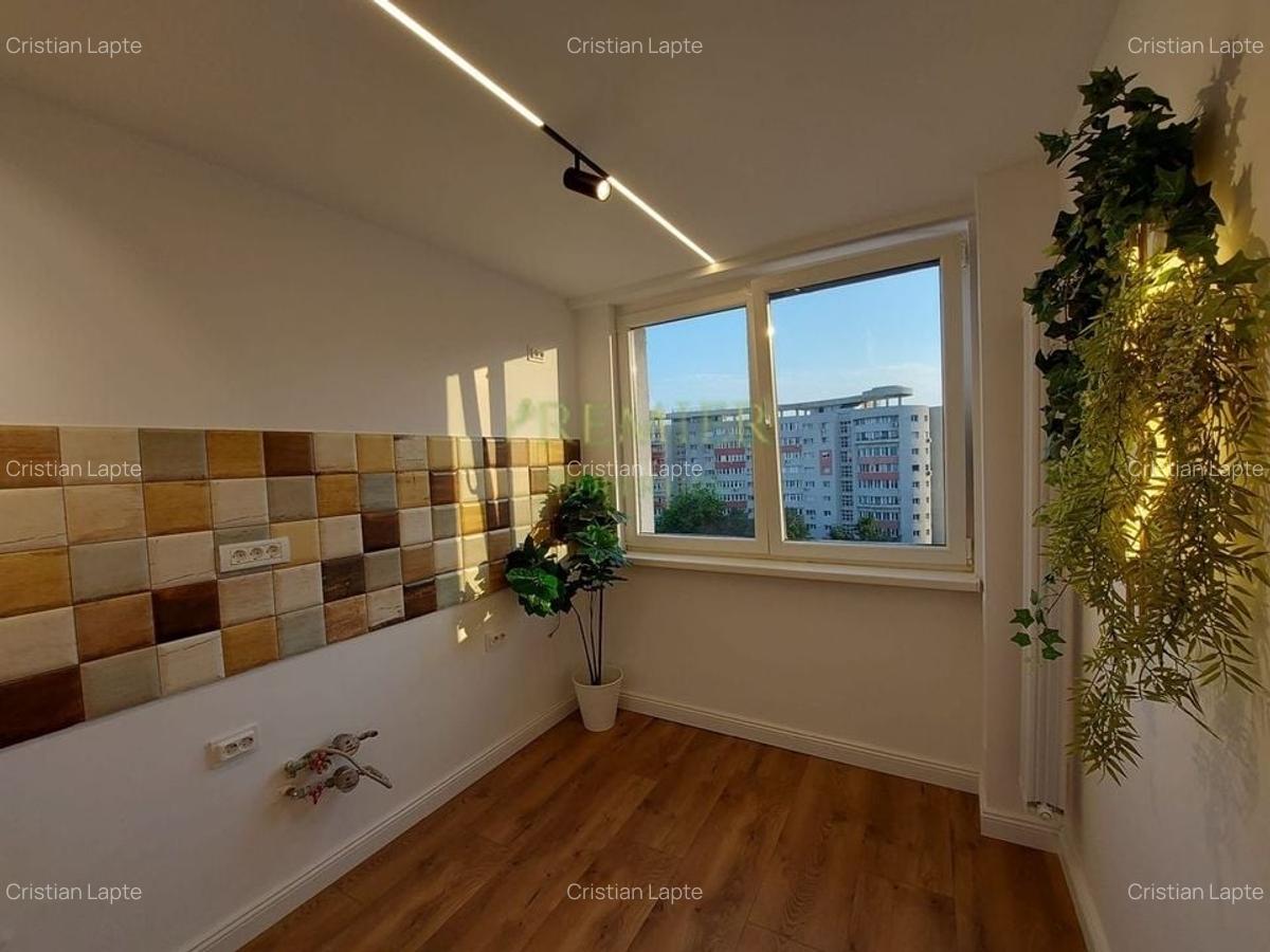 Apartament cu 2 camere decomandat în Victoriei - 4