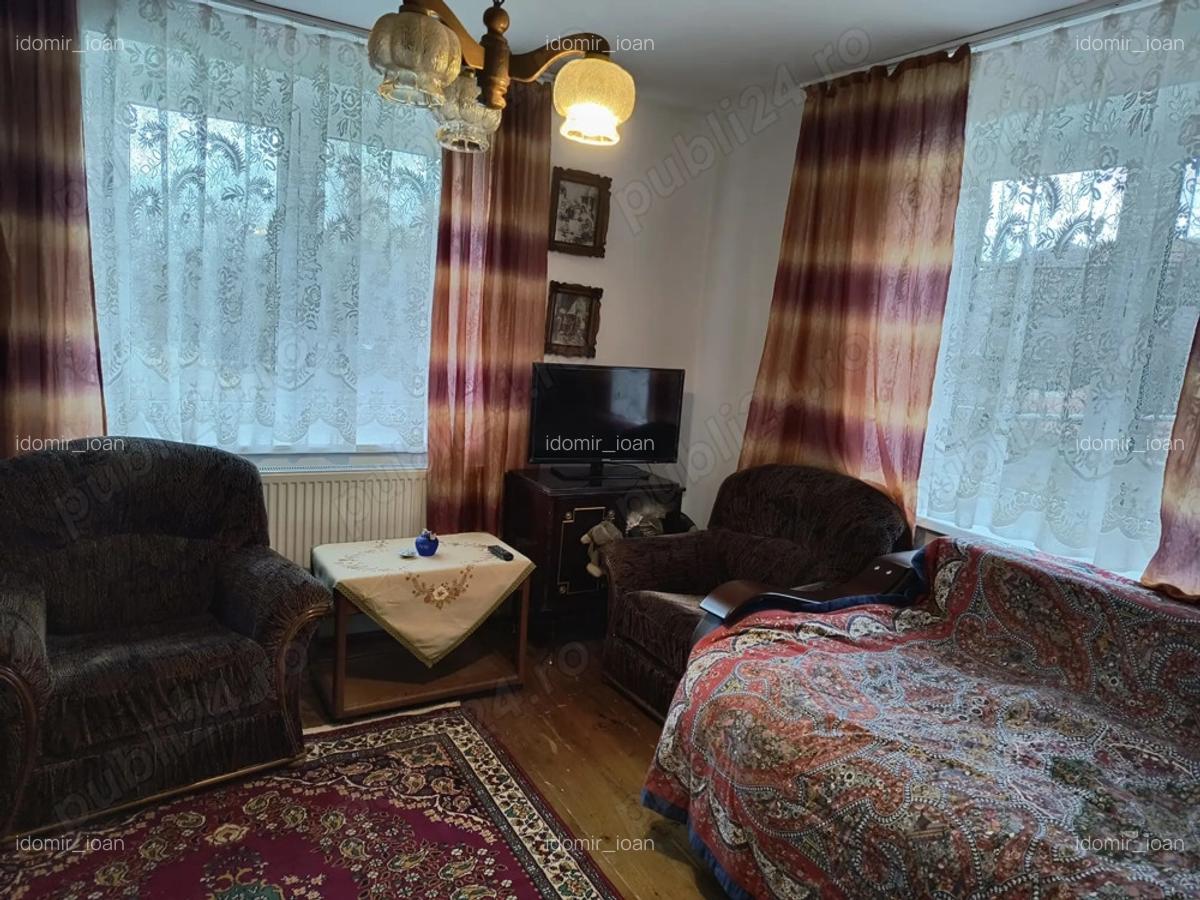 Vanzare casa cu teren de 3600 mp Miercurea Sibiului - 8