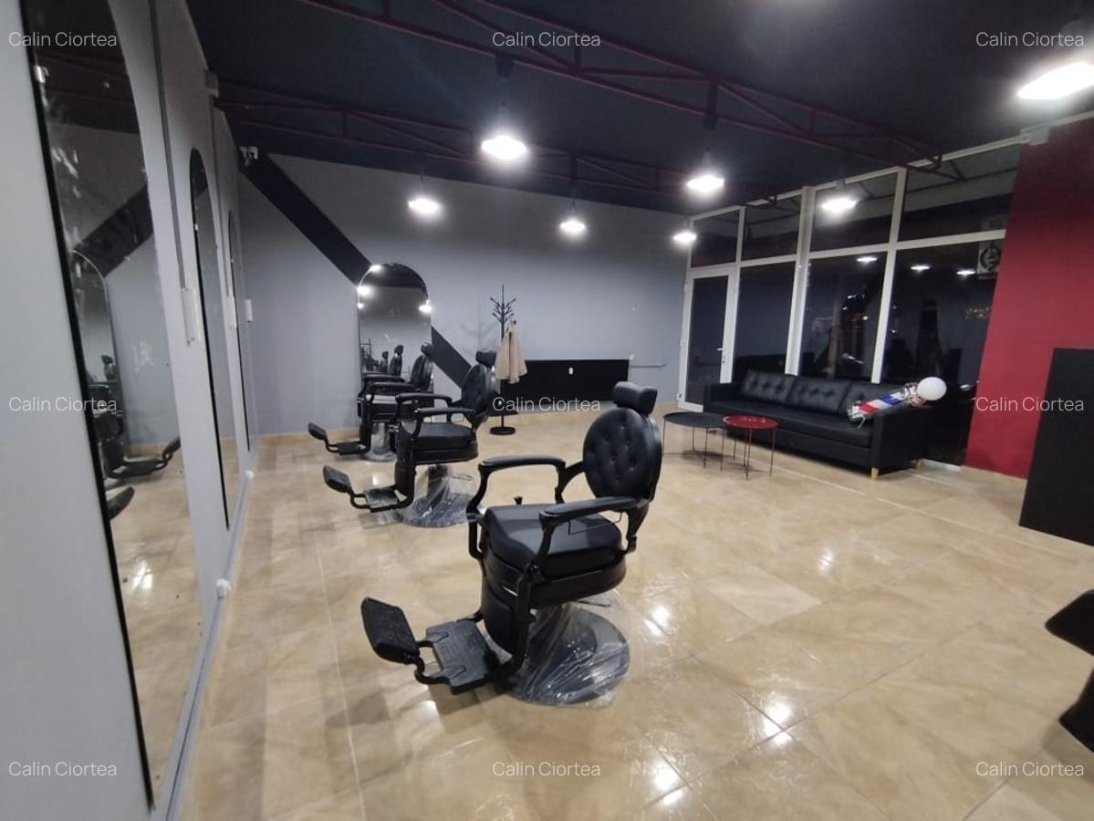 INCHIRIERE Barber Shop  - Spatiu comercial amenajat Mall Plaza, Sector 6 - 5