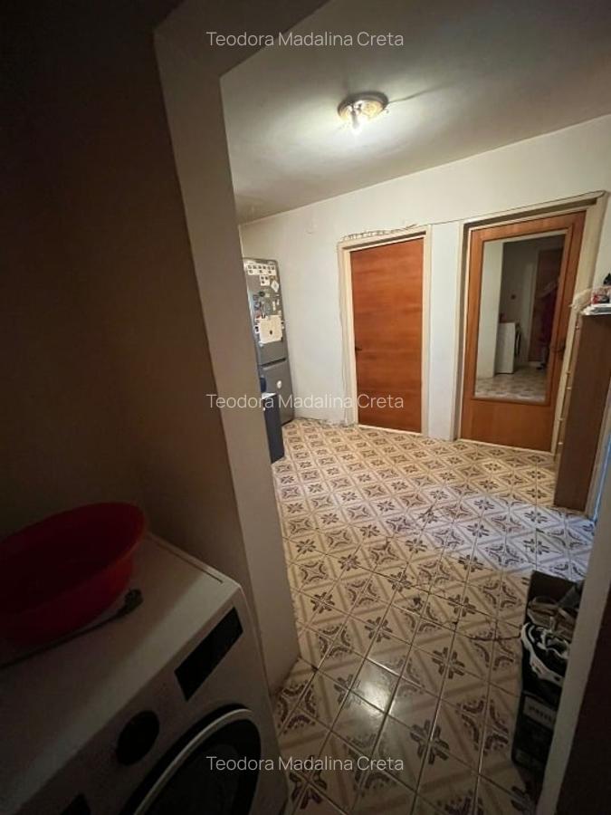 Vanzare apartament 4 camere - 10
