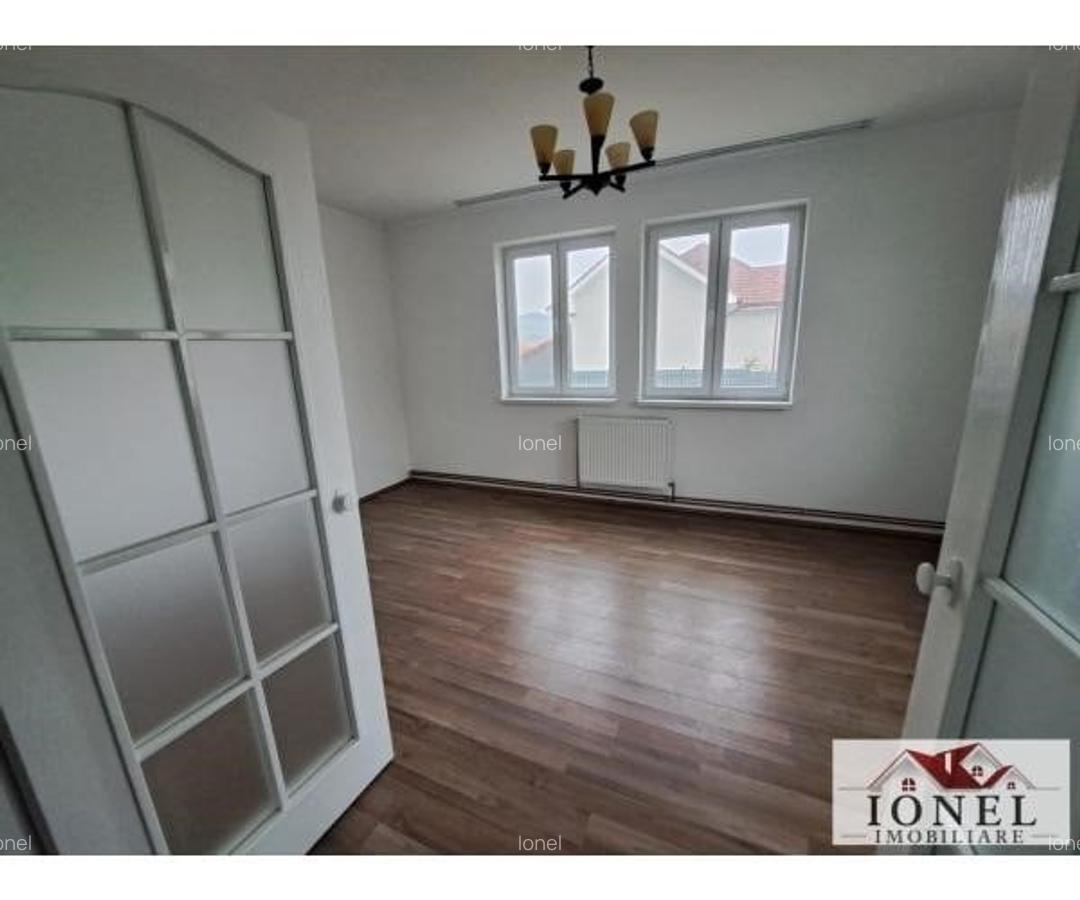 Casă individuală cu 3 camere în Est - 3