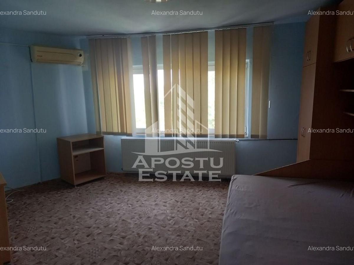 Închiriez apartament 2 camere Bucovina - 2