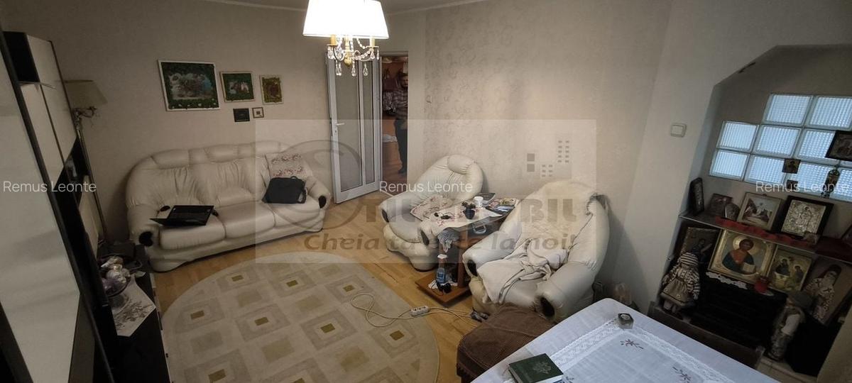 Apartament 3 camere decomandat, Nicolina - mobilat și utilat, 68 mp ! - 2