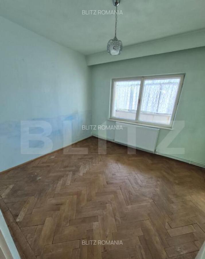Apartament 4 camere de vanzare Deva, Bulevardul Decebal - 11