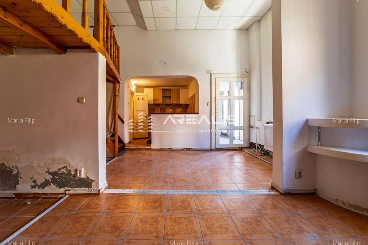 Apartament cu o cameră -Bulevardul Revoluției 80 - 1