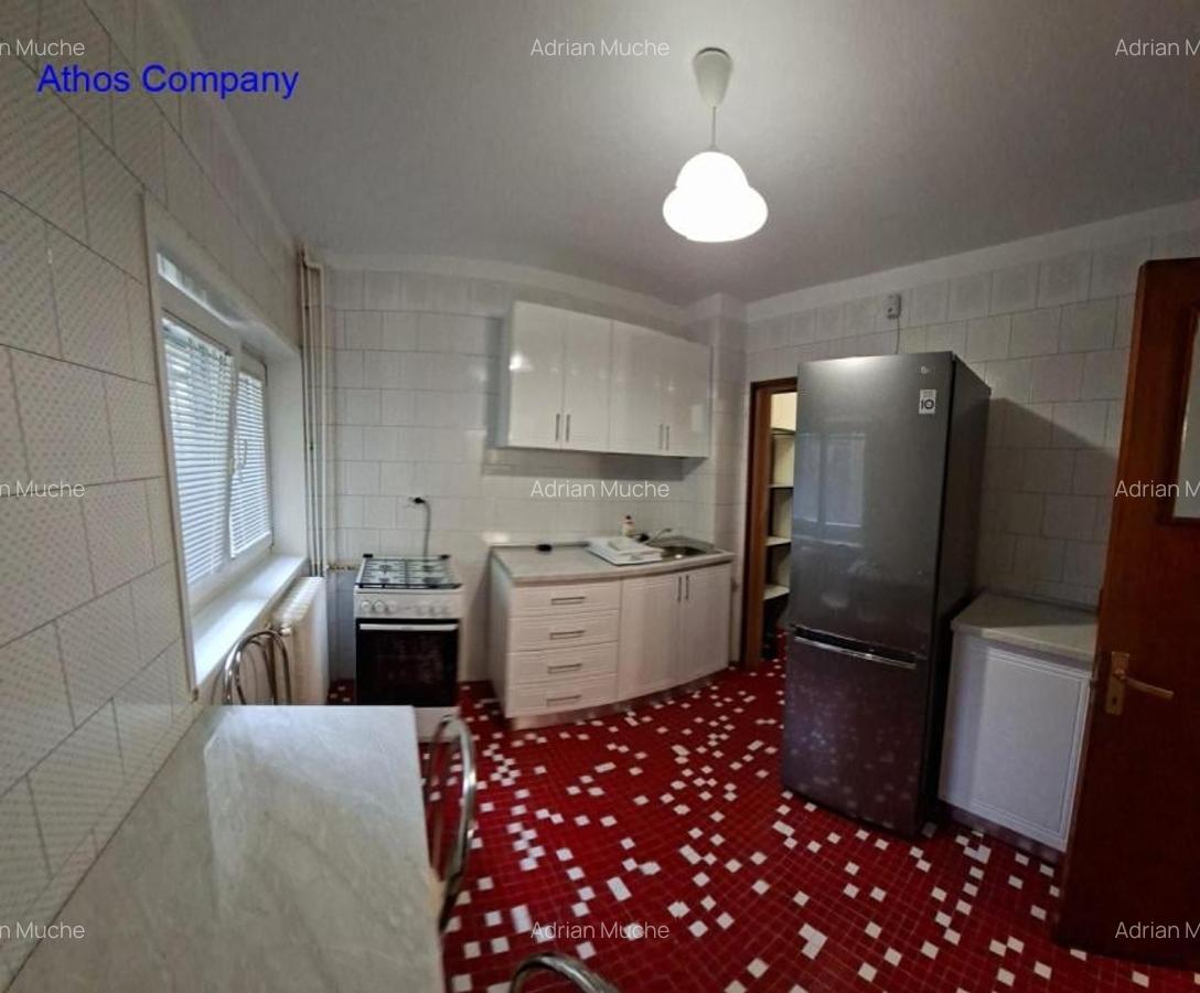 Apartament cu 3 camere decomandat, mobilat în 1 Mai - 9
