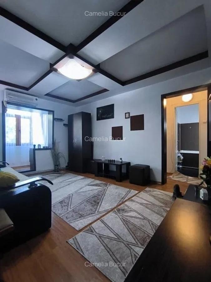 Apartament cu 2 camere semidecomandat în Metalurgie - 1