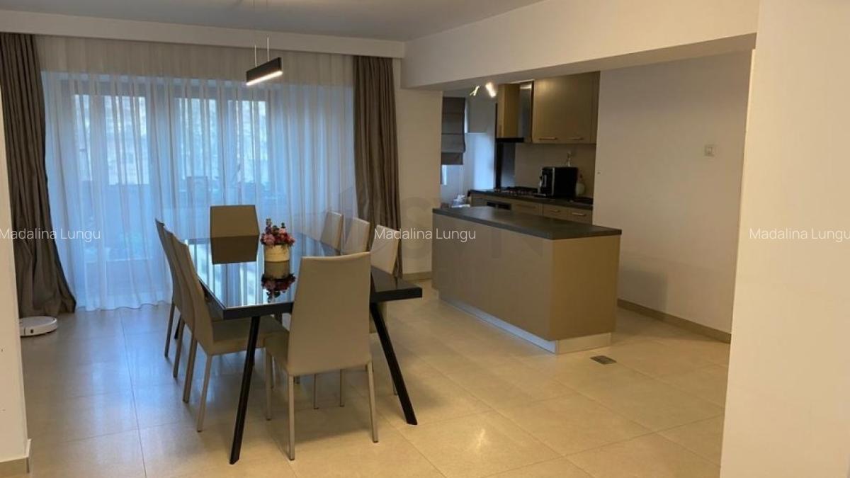 REA1009351 Bulevardul Unirii - apartament 4 camere - 13