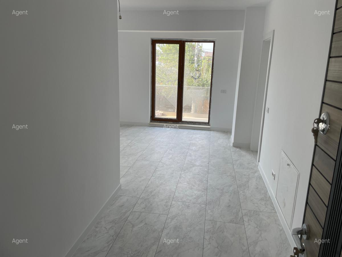 Garsonieră decomandată în Bucureștii Noi - 1