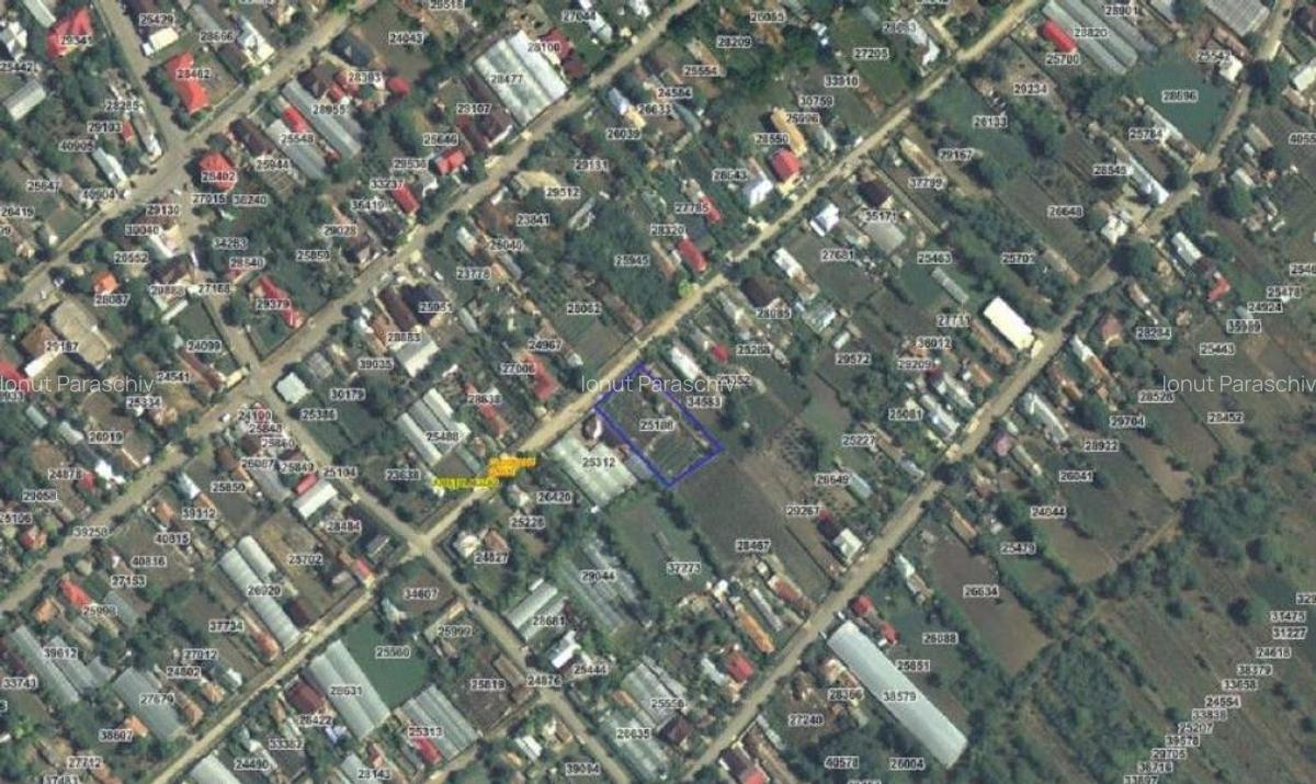 Casa si teren Glodeanu Sarat ; ID: R2839616 - 9